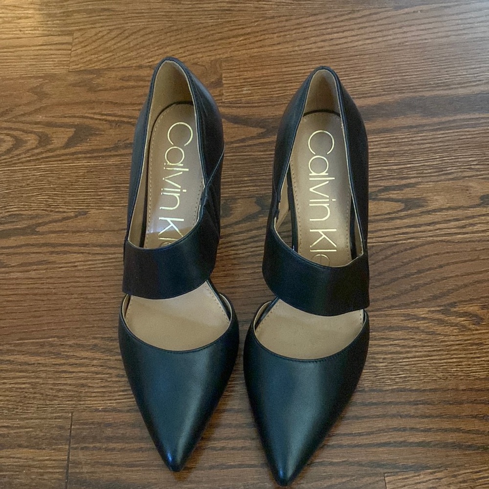 Black calvin heel